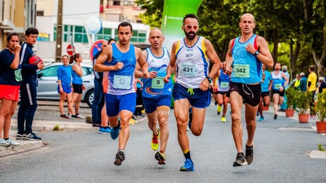 Photo by RUN 4 FFWPU: https://www.pexels.com/photo/four-men-running-on-2168292/